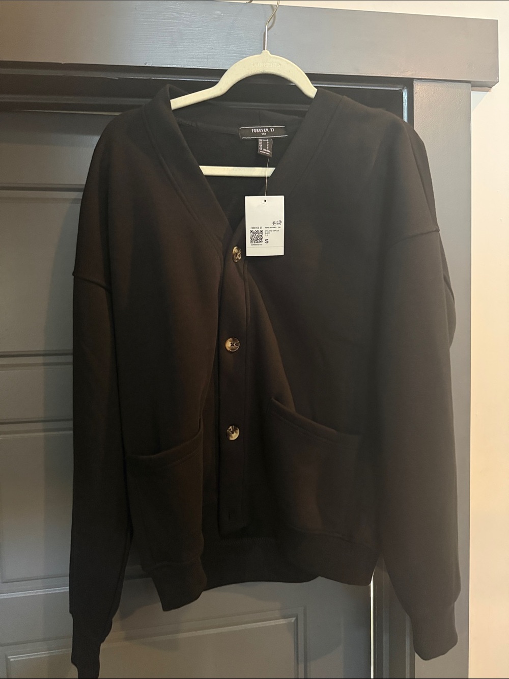 Forever 21 Black V‑Neck Button Cardigan